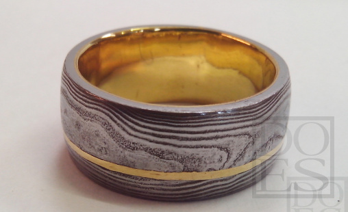 Damaststalen ring- goud.jpg